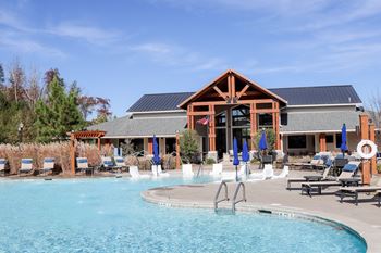 The swimming pool at the resort at governors crossing